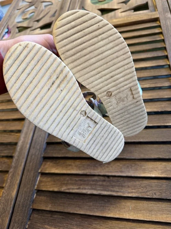 Jellypop Girls Pastel Tie-Dye Strap Sandals in Purple, Blue, Green Velcro Size 1 - Picture 2 of 4